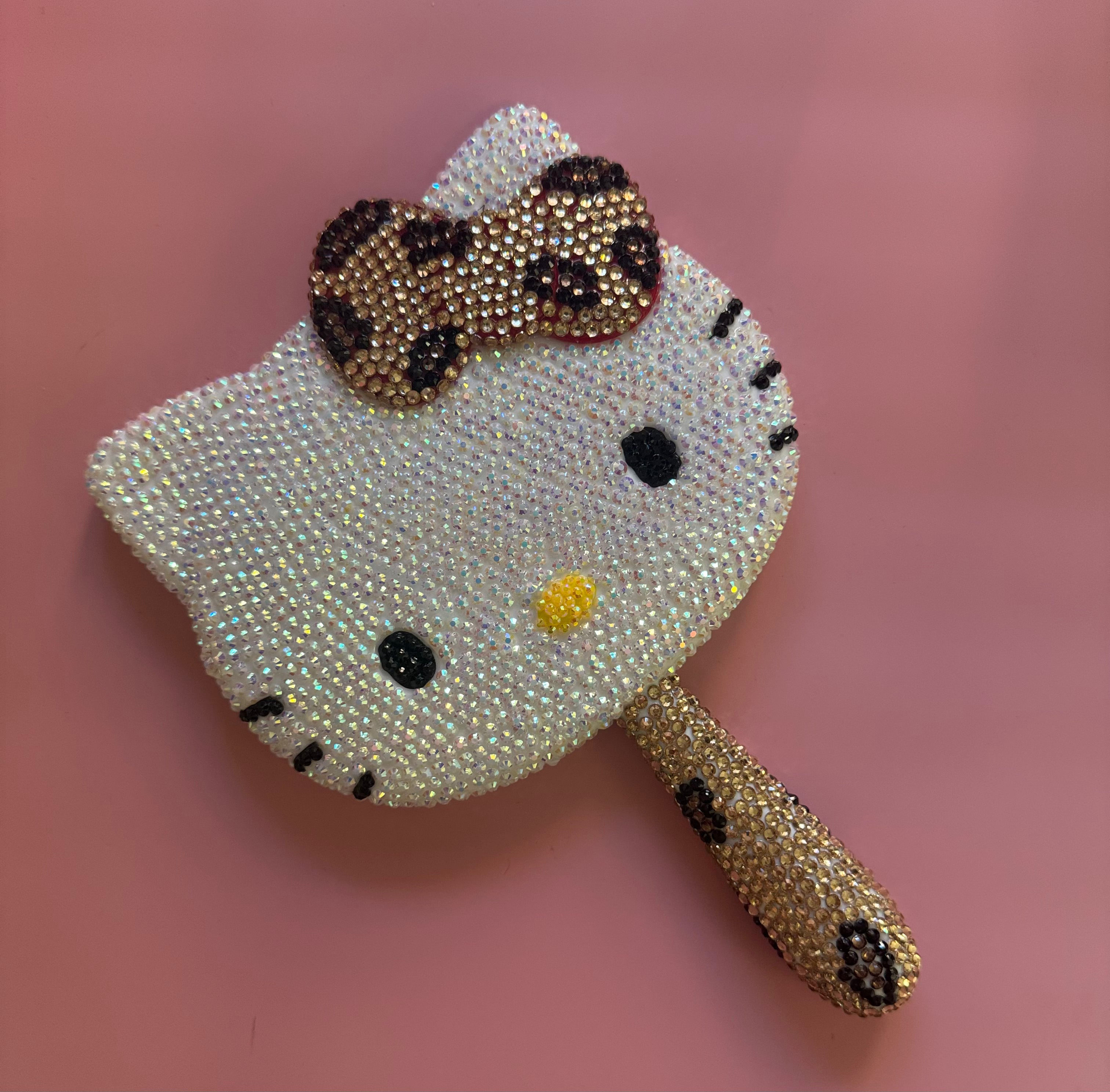 HELLO KITTY MIRROR